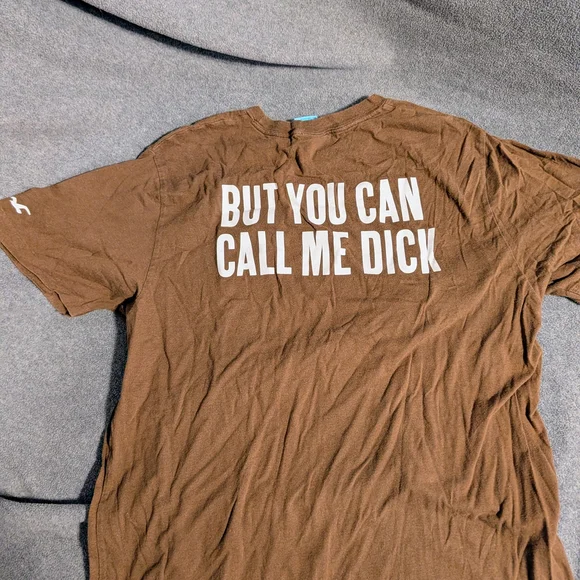 Hollister Brown Graphic Tee - My Name Is Richard - Picture 3 of 4